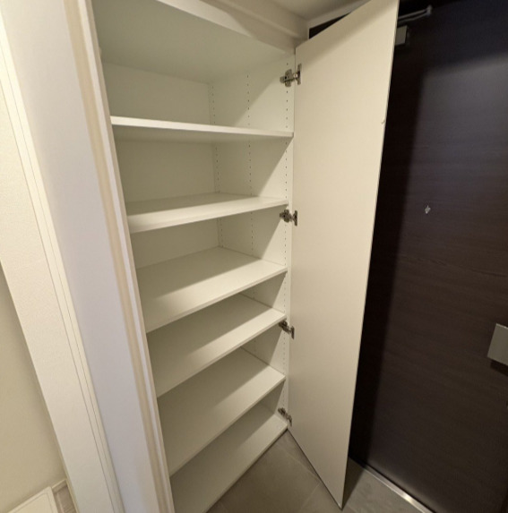 収納　※別部屋の参考写真です。