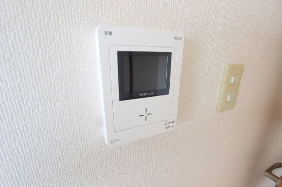 セキュリティ　モニター付きインターホンです