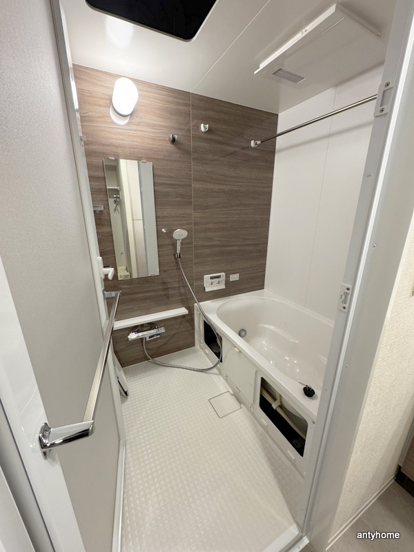 バス・シャワールーム