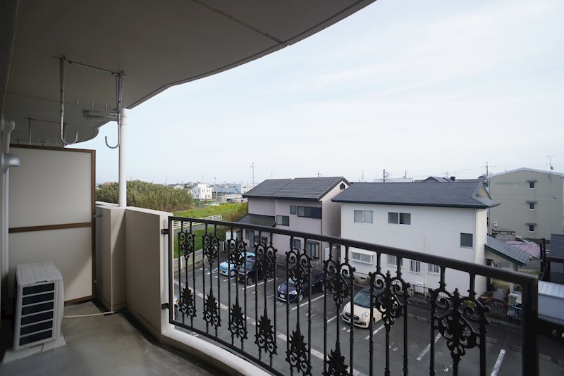 バルコニー　イメージ