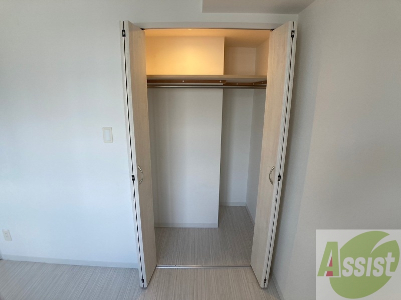 収納　寝室の収納になります。広々としてたくさん収納できます。