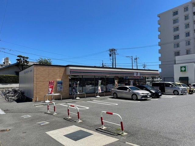 コンビニ　セブンイレブン広島西原２丁目南店（コンビニ）まで421m