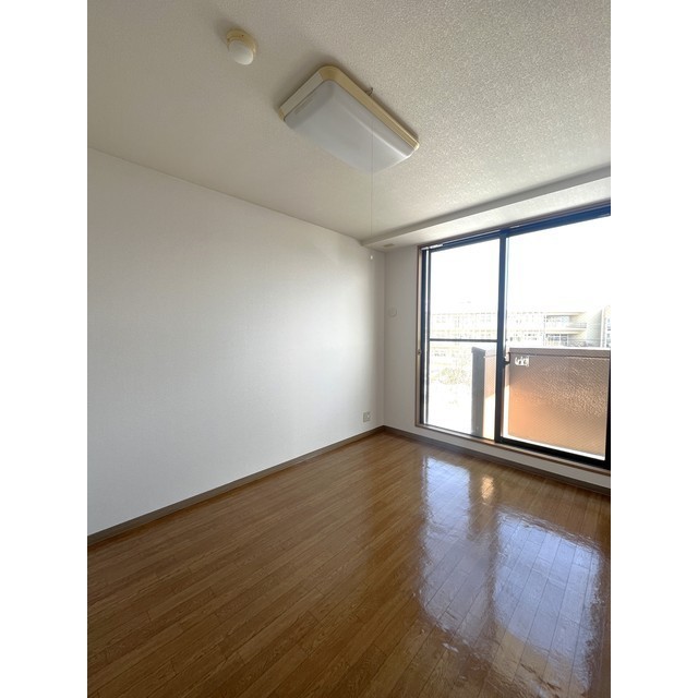 居室・リビング　６帖洋室