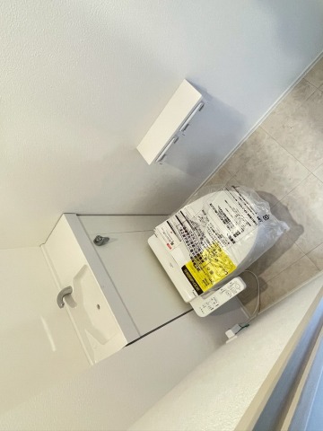 トイレ　温水洗浄便座　WC