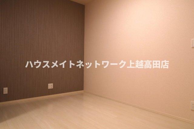 その他部屋・スペース　洋室（間取り反転タイプ103号室参考画像となります。）