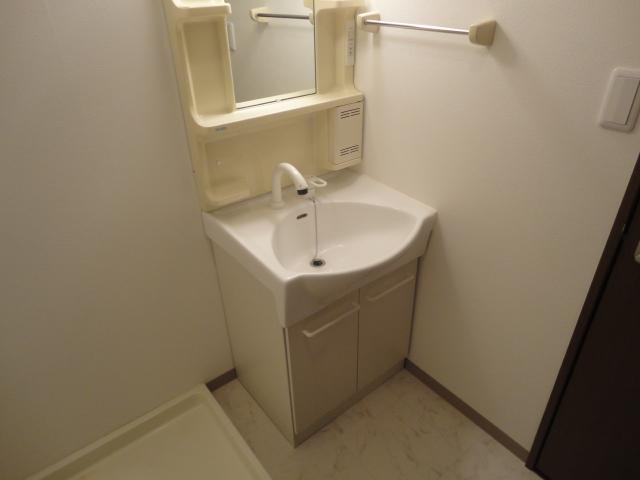 洗面設備　洗髪洗面化粧台