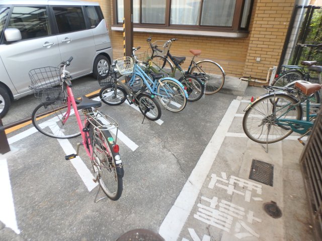 その他共有部分　駐輪スペースです
