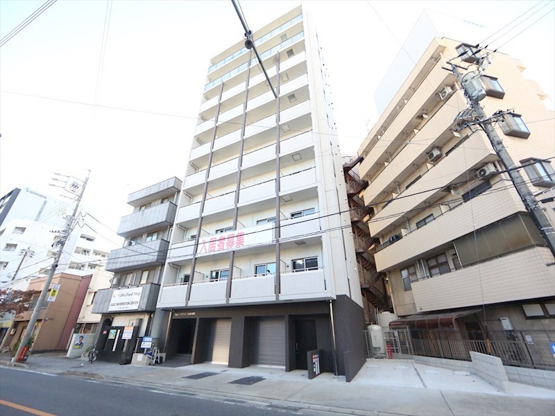 建物外観　外観　防犯カメラ付　オートロック　宅配ＢＯＸ