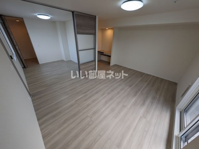 D-ROOM茜部中島 A棟の居間写真