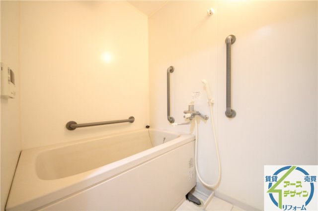 バス・シャワールーム　※類似写真