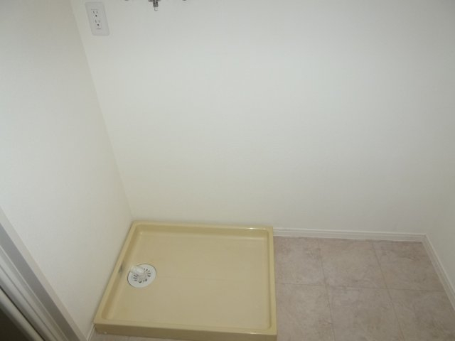 その他設備　洗濯機置場