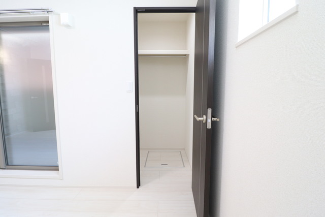 収納　ウォークインクローゼット