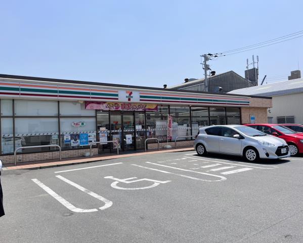 コンビニ　セブン－イレブン大野城仲畑４丁目店（コンビニ）まで22m