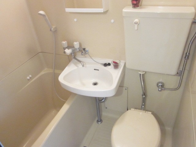 バス・シャワールーム