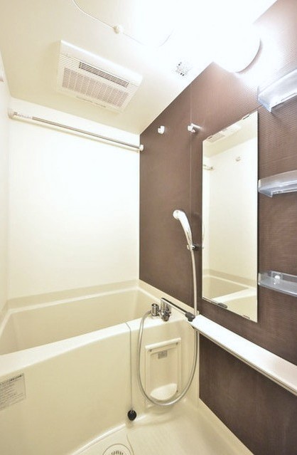 バス・シャワールーム　風呂