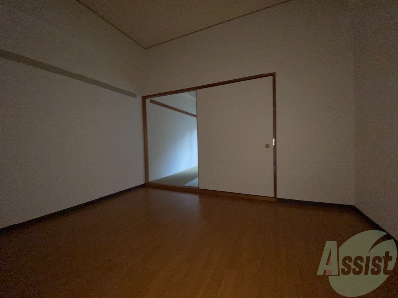 居室・リビング　６帖のリビングです。広々としていますね。