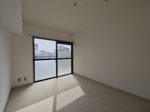 その他部屋・スペース　南側洋室