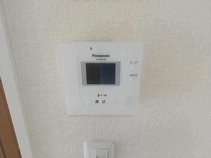 セキュリティ　来訪者の姿を確認できます。