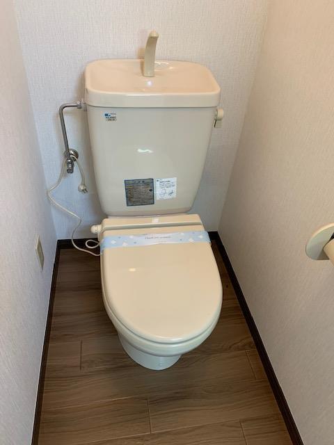 トイレ　トイレ