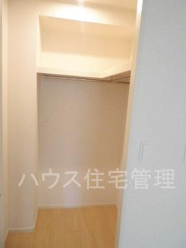 収納　クローゼット