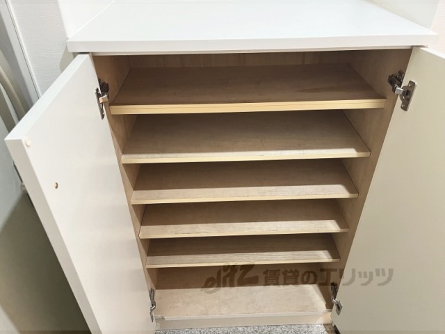収納　下駄箱