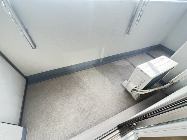 バルコニー　バルコニー付きです