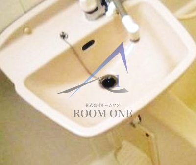 洗面設備　洗面台です。