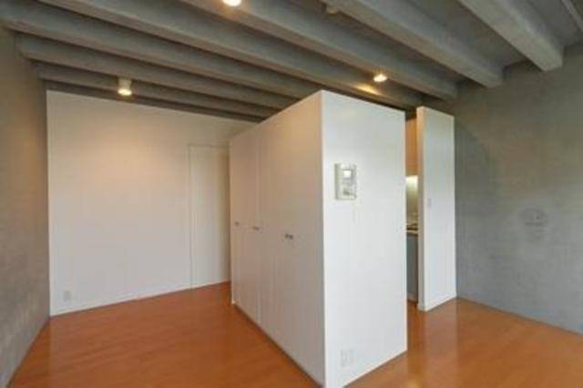 居室・リビング　フローリングです