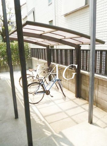 その他共有部分　駐輪場になります。