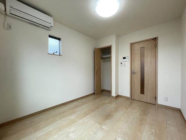 その他部屋・スペース　明るい居室スペース