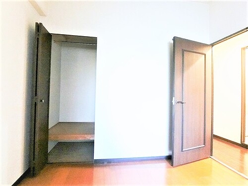 収納　洋室（約5.1畳）のクロゼット　※2025年4月撮影