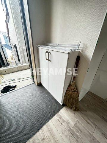 収納　同物件の別号室の写真となります。現状を優先します。