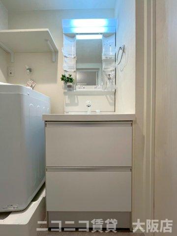 洗面設備　別号室イメージの為、現状を優先致します。