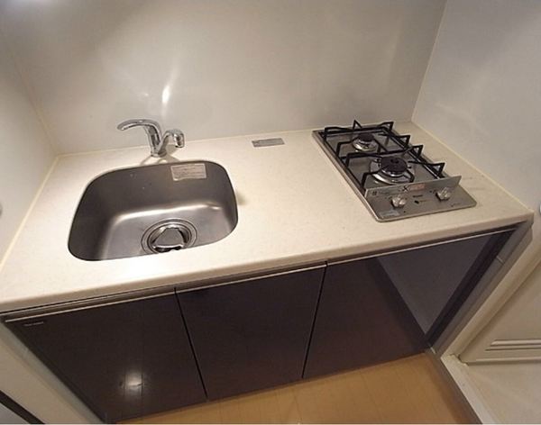 キッチン　※別部屋参考写真