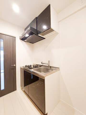 キッチン　別号室のものになります。現状優先。