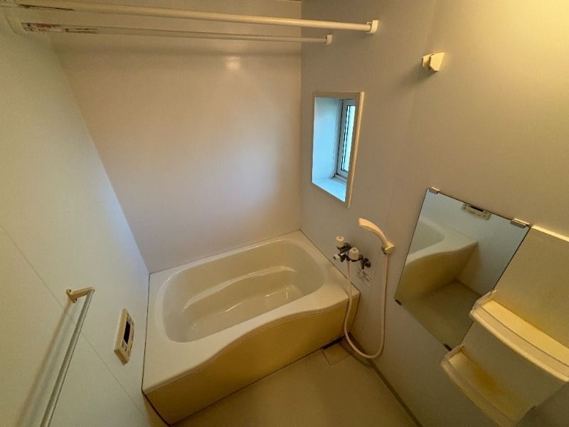 バス・シャワールーム　※別号室の写真となります。