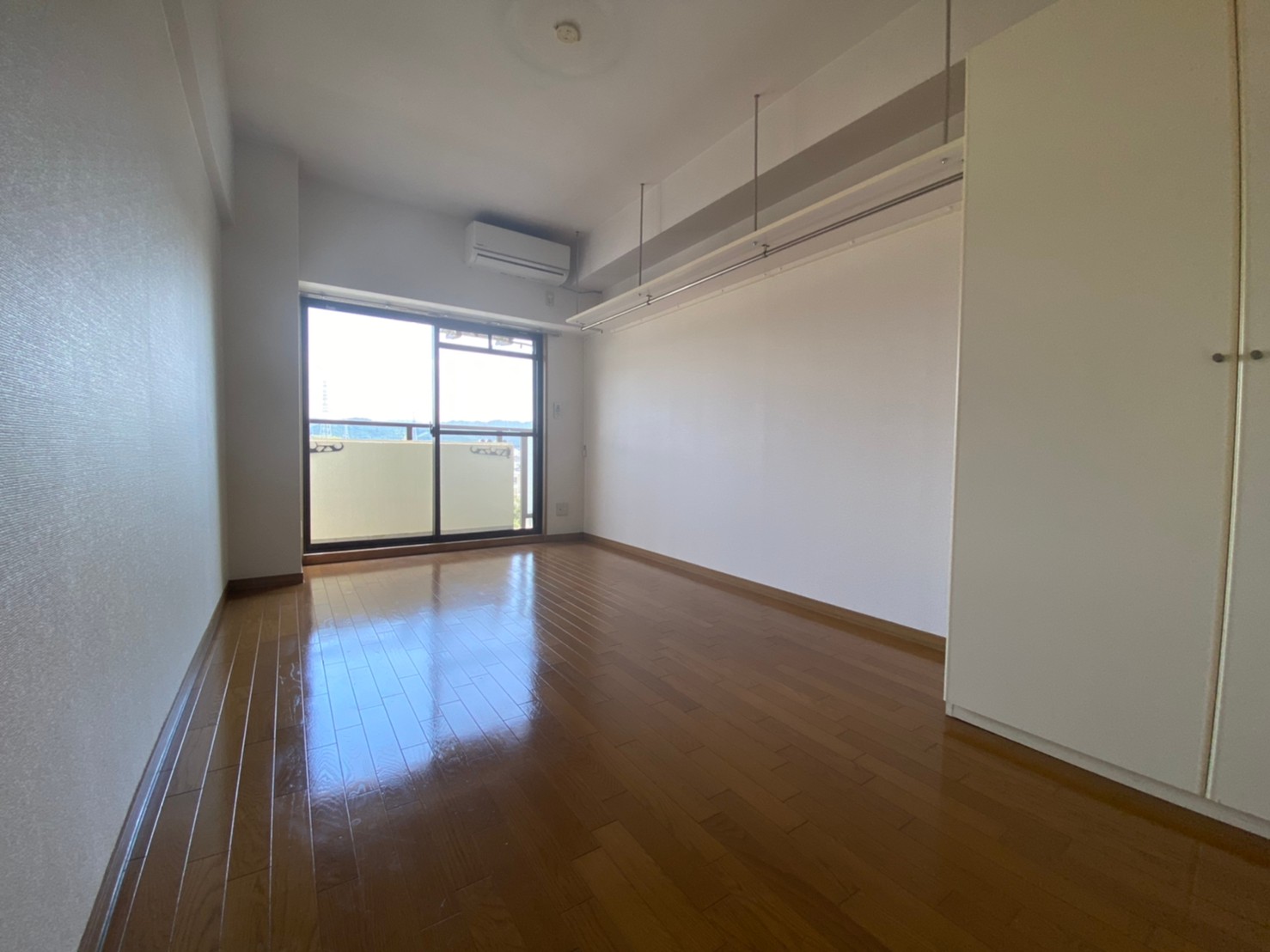 居室・リビング　同仕様写真