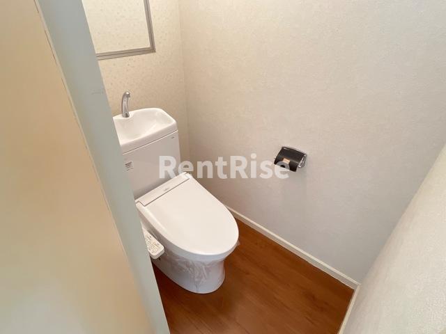 トイレ　シャワー付トイレ