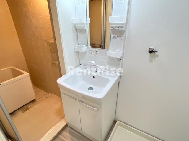 洗面設備　洗髪洗面化粧台