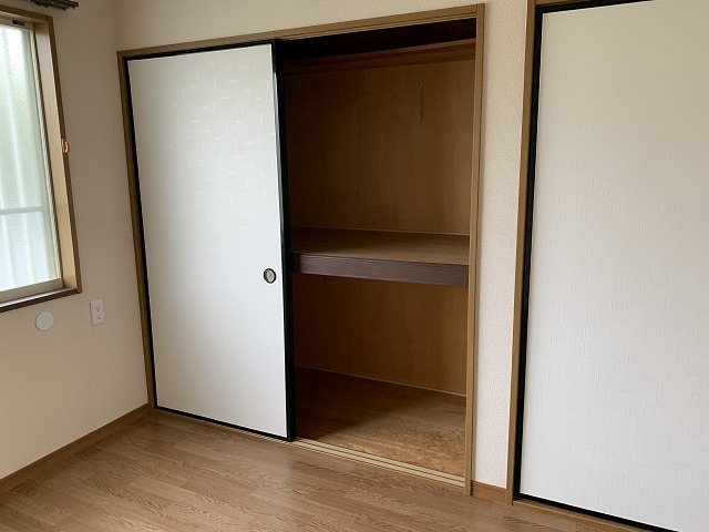 収納　洋室押入