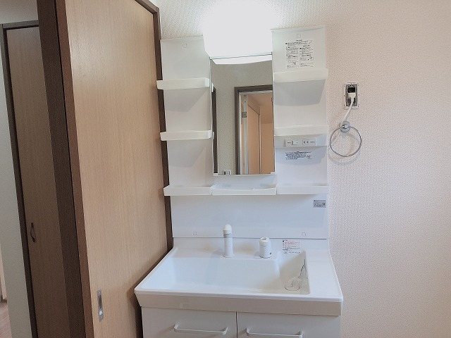 洗面設備　洗面化粧台