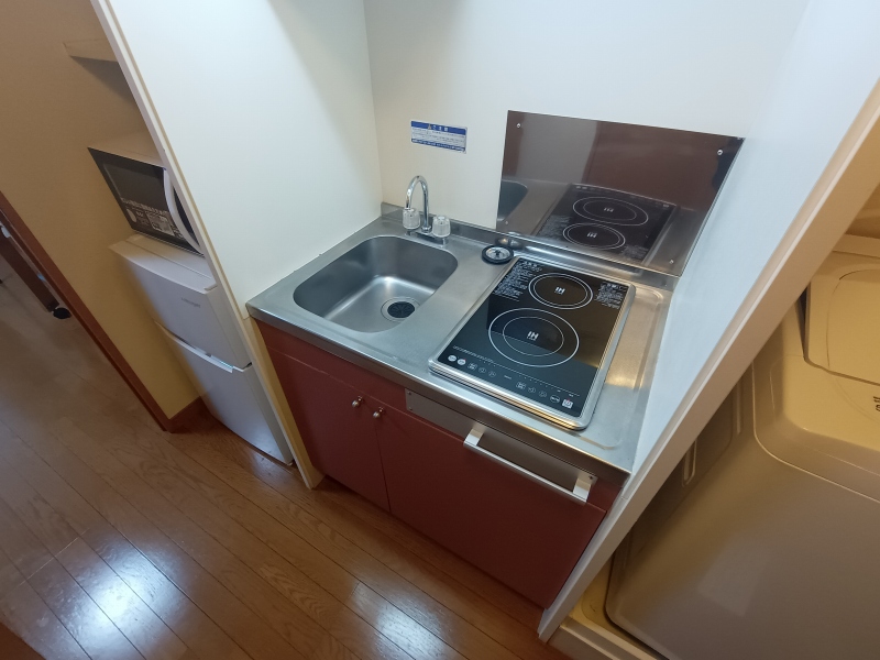 キッチン　コンロは２口コンロです。