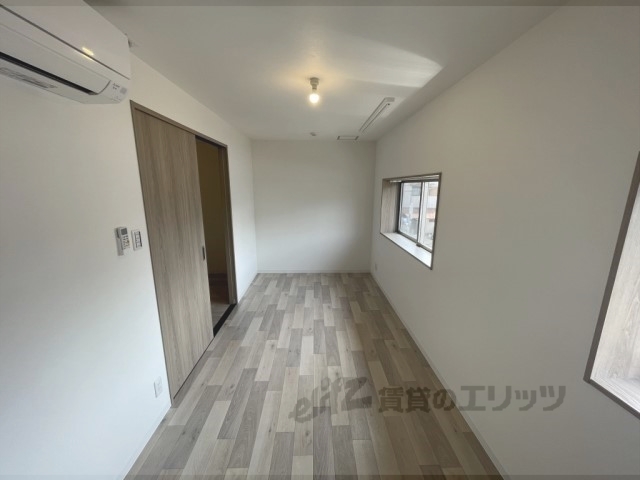 居室・リビング　洋室