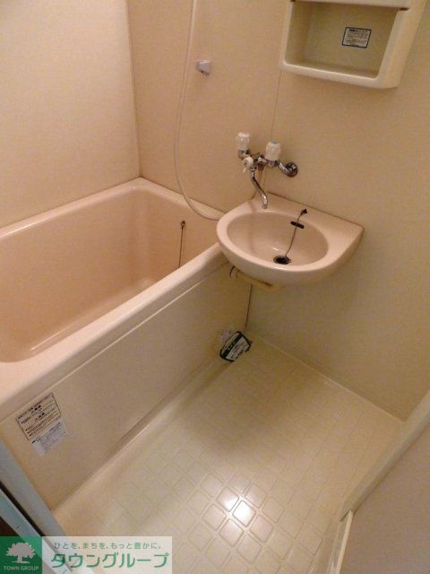 バス・シャワールーム　バス