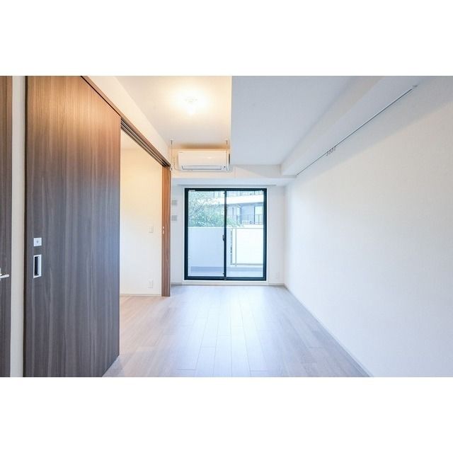 居室・リビング　同仕様別部屋参考写真