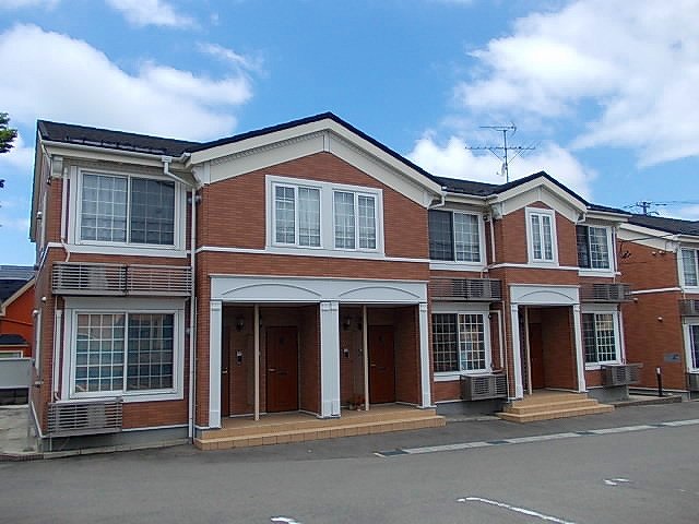 建物外観　落ち着いた雰囲気の外観です