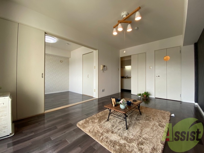 居室・リビング　広くてキレイなお部屋が広がっていて、充実した生活が送れそう。