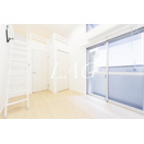 居室・リビング　洋室のお部屋です。（同仕様です。）