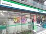 コンビニ　ファミリーマート 駒沢大学駅西口店（コンビニ）まで425m