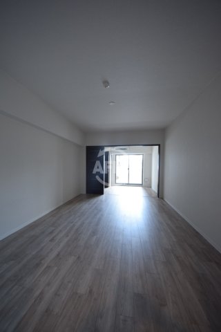 居室・リビング　ラクラス堺筋本町　リビング